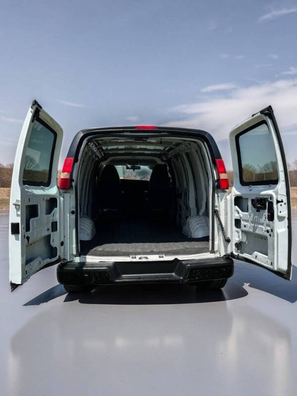 2013 Chevrolet Express 2500