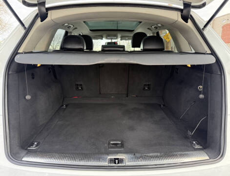 2012 Audi Q5 2.0T quattro Premium Plus