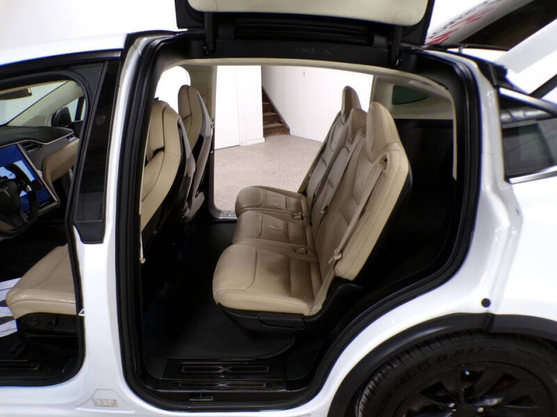 2016 Tesla Model X 90D