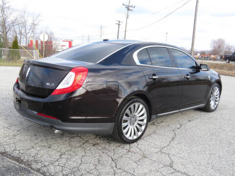 2013 Lincoln MKS
