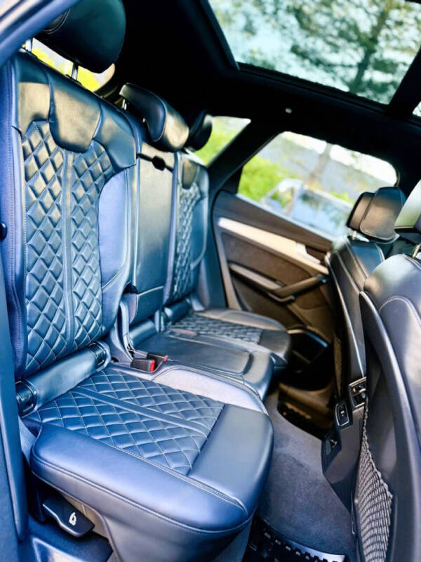 2018 Audi SQ5 3.0T quattro Premium Plus