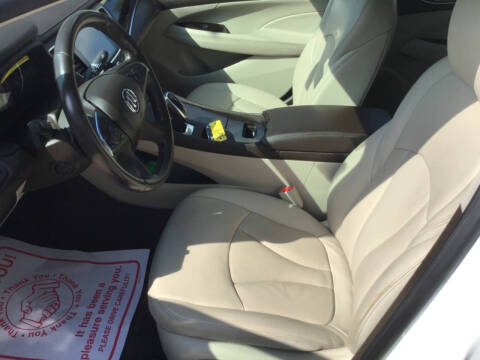2017 Buick LaCrosse Essence