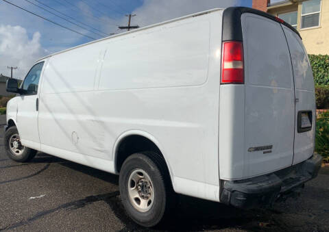 2016 Chevrolet Express 2500