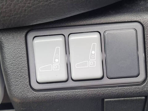 2025 Freightliner M2 106