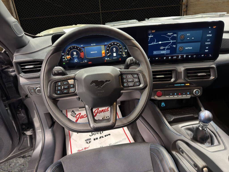 2024 Ford Mustang Dark Horse