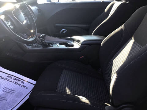 2023 Dodge Challenger SXT