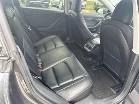 2019 Tesla Model 3 Performance