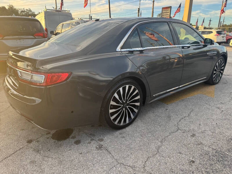 2017 Lincoln Continental Black Label