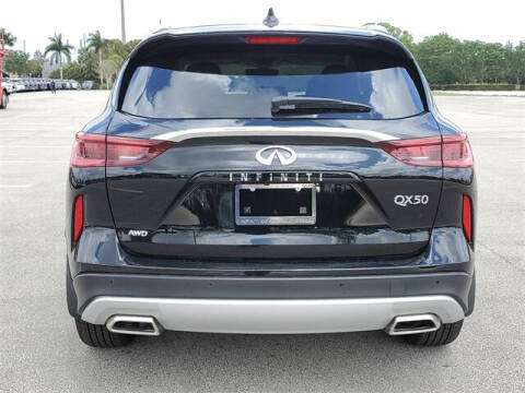2025 Infiniti QX50 Luxe