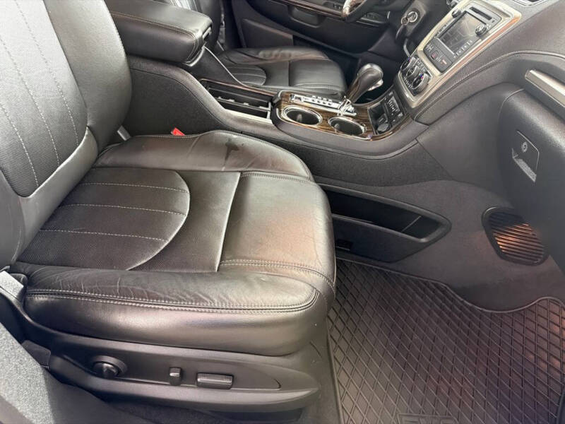 2015 GMC Acadia Denali