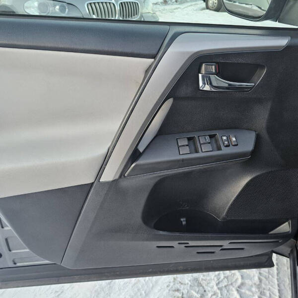 2016 Toyota RAV4 XLE