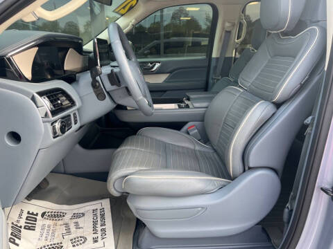 2021 Lincoln Navigator L Black Label