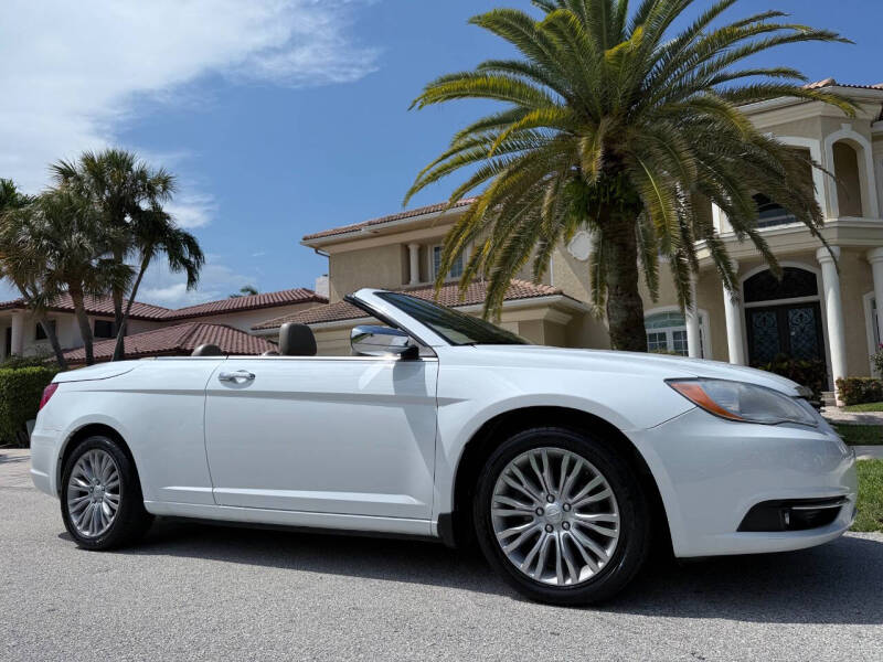 2011 Chrysler 200 Limited