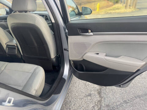 2017 Hyundai Elantra Limited