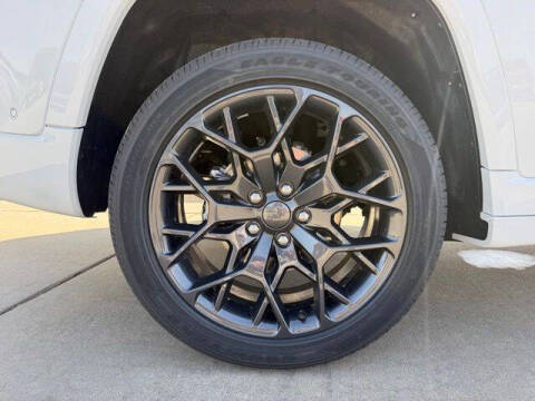2026 Jeep Grand Cherokee Summit
