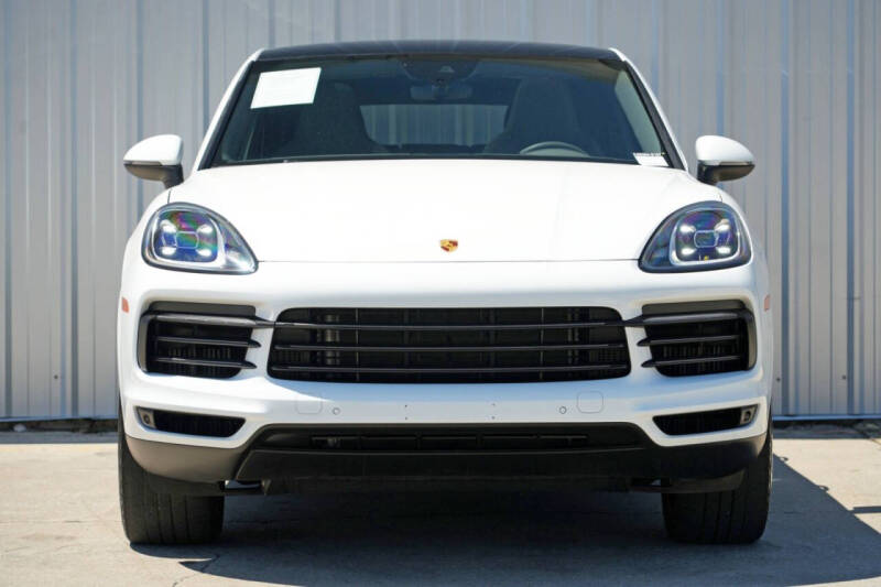 2023 Porsche Cayenne E-Hybrid Coupe