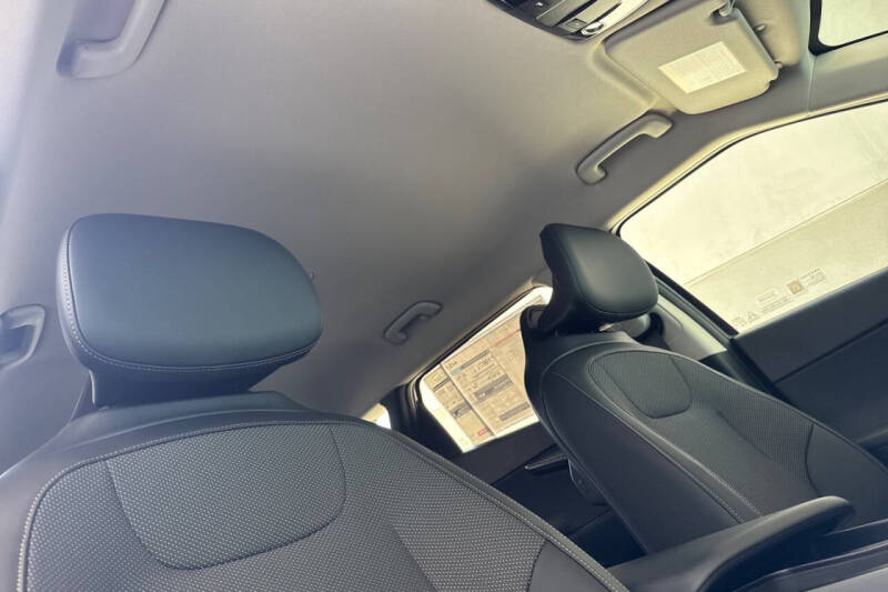 2025 Kia EV6 Light Long Range