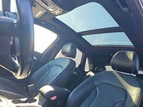 2017 Audi Q3 2.0T quattro Premium