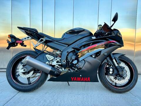 2015 Yamaha YZF-R6 for sale at Chandler Powersports in Chandler AZ