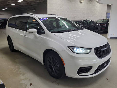 2021 Chrysler Pacifica Touring