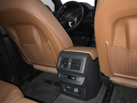 2022 Audi Q5 quattro S line Prem Plus 45 TFSI