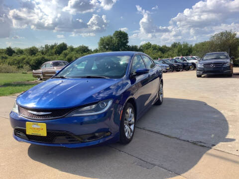2015 Chrysler 200 S
