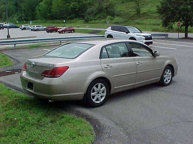 2008 Toyota Avalon XL