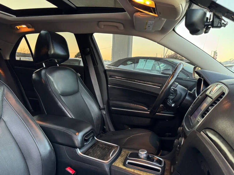 2015 Chrysler 300 C