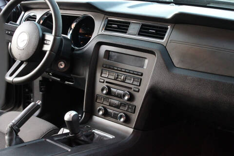 2010 Ford Mustang V6 Premium