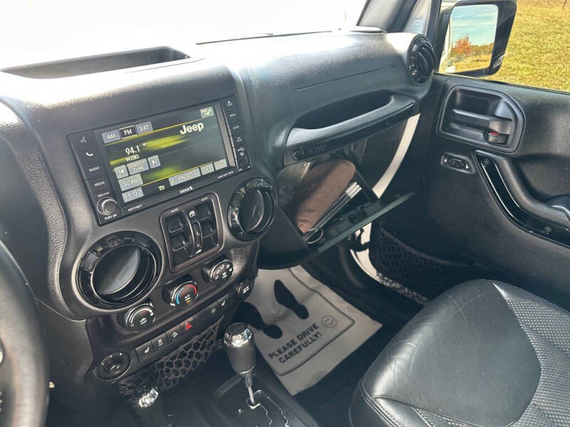 2016 Jeep Wrangler Unlimited Sahara