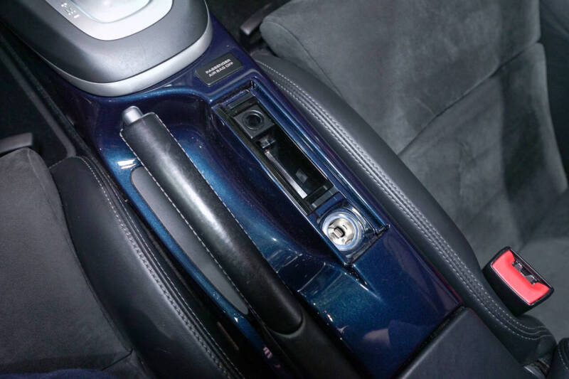 2012 Porsche Cayman R