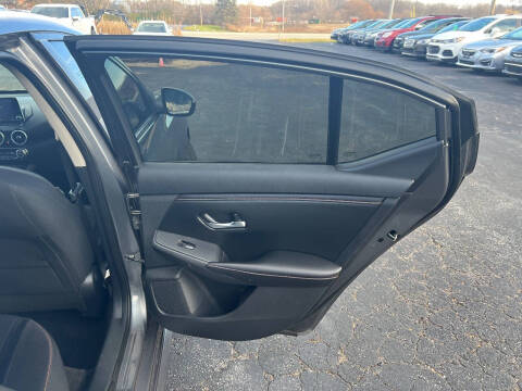 2021 Nissan Sentra SR