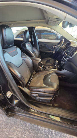 2017 Jeep Cherokee Trailhawk