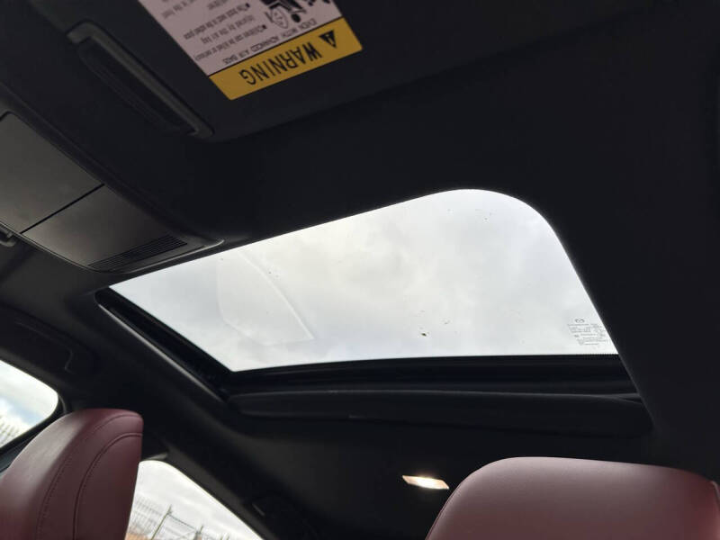 2023 Mazda Mazda3 Hatchback 2.5 S Carbon Edition