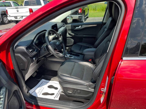 2022 Ford Escape Titanium