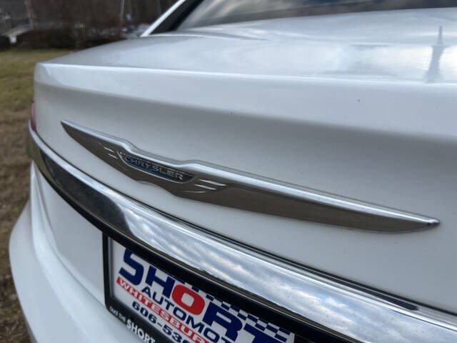 2011 Chrysler 200 Limited