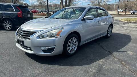 2015 Nissan Altima for sale at Turnpike Automotive in North Andover MA