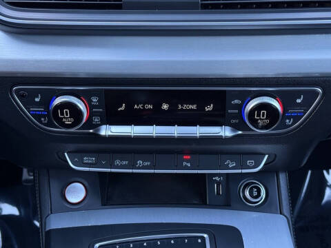 2018 Audi SQ5 3.0T quattro Prestige