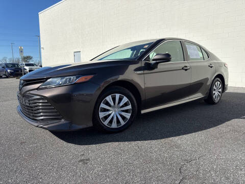 2018 Toyota Camry Hybrid LE