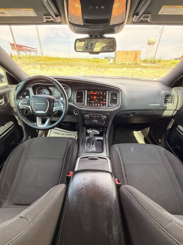 2015 Dodge Charger SXT