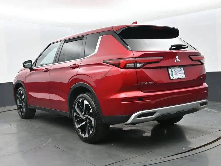 2024 Mitsubishi Outlander