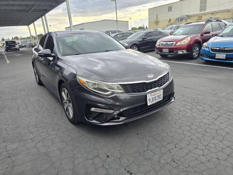 2019 Kia Optima S