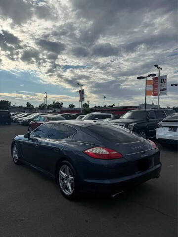 2011 Porsche Panamera