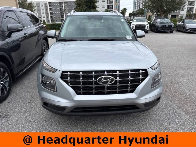 2023 Hyundai Venue SEL