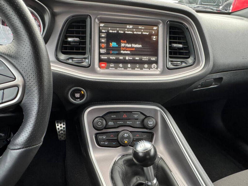 2022 Dodge Challenger