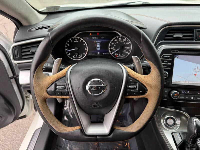 2016 Nissan Maxima