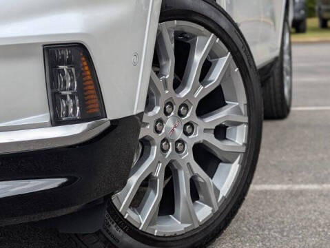 2024 GMC Acadia Denali