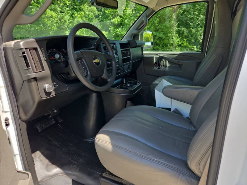 2020 Chevrolet Express 3500