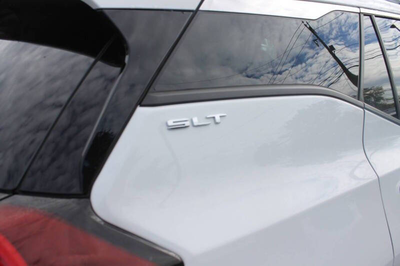 2023 GMC Terrain SLT