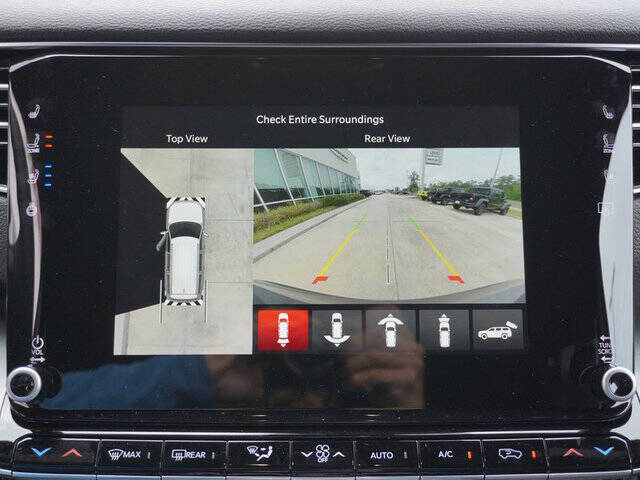 2024 Jeep Wagoneer L Carbide